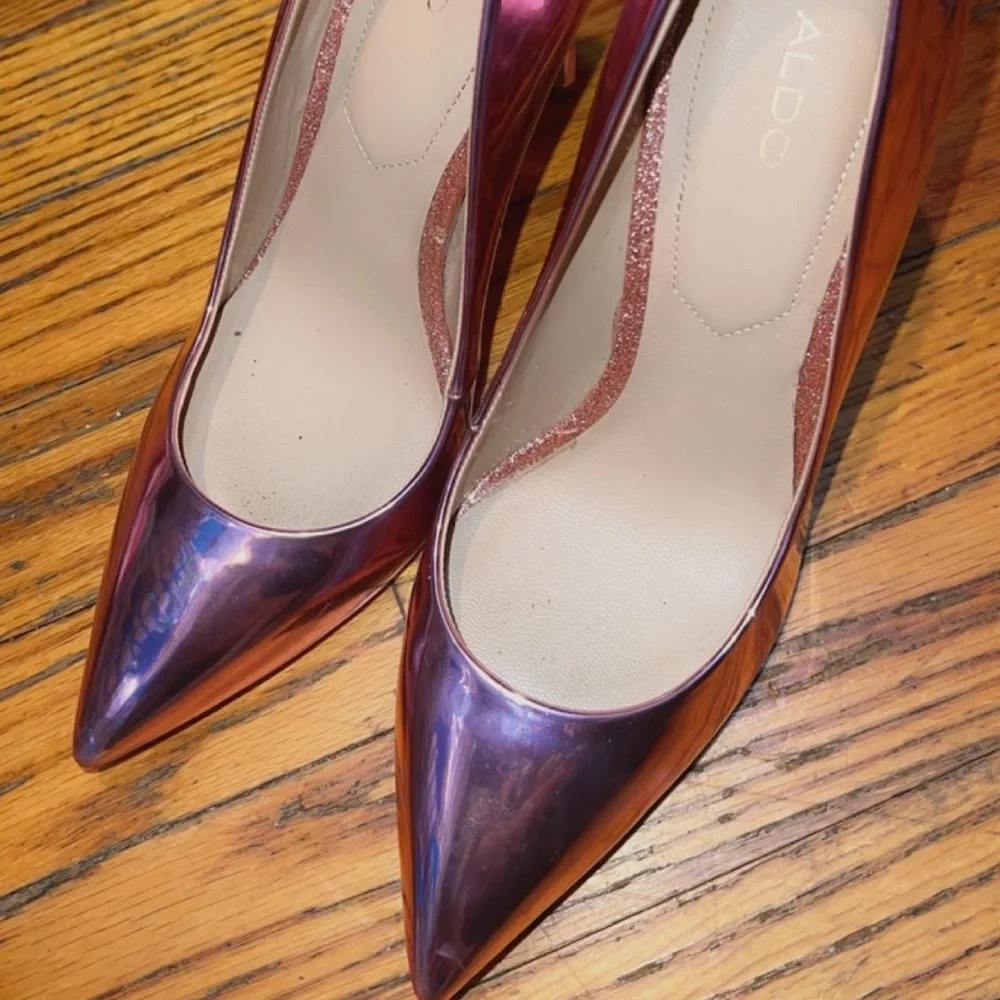 High heels - Picture 3 of 4